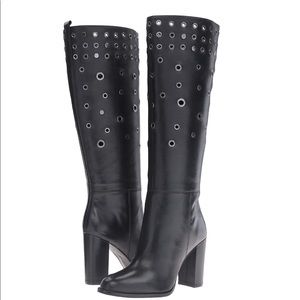 - Nine West boot